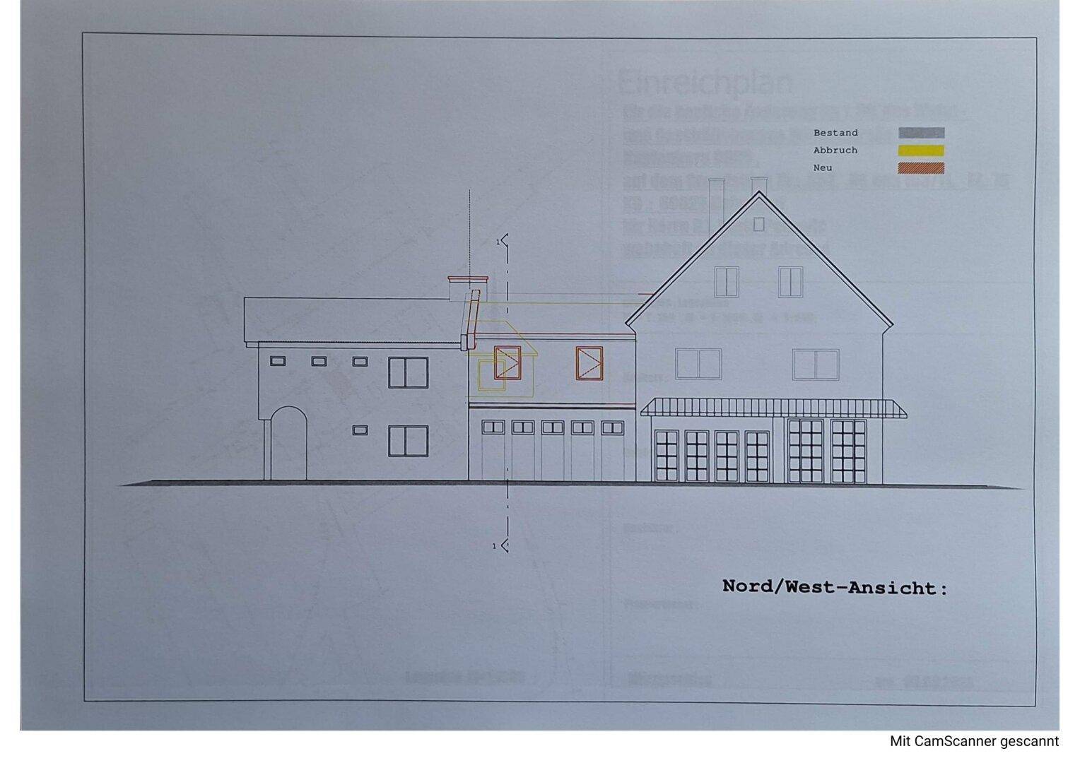 Nord/West-Ansicht des Gebäudes mit geplanten Änderungen und Fensterfronten.