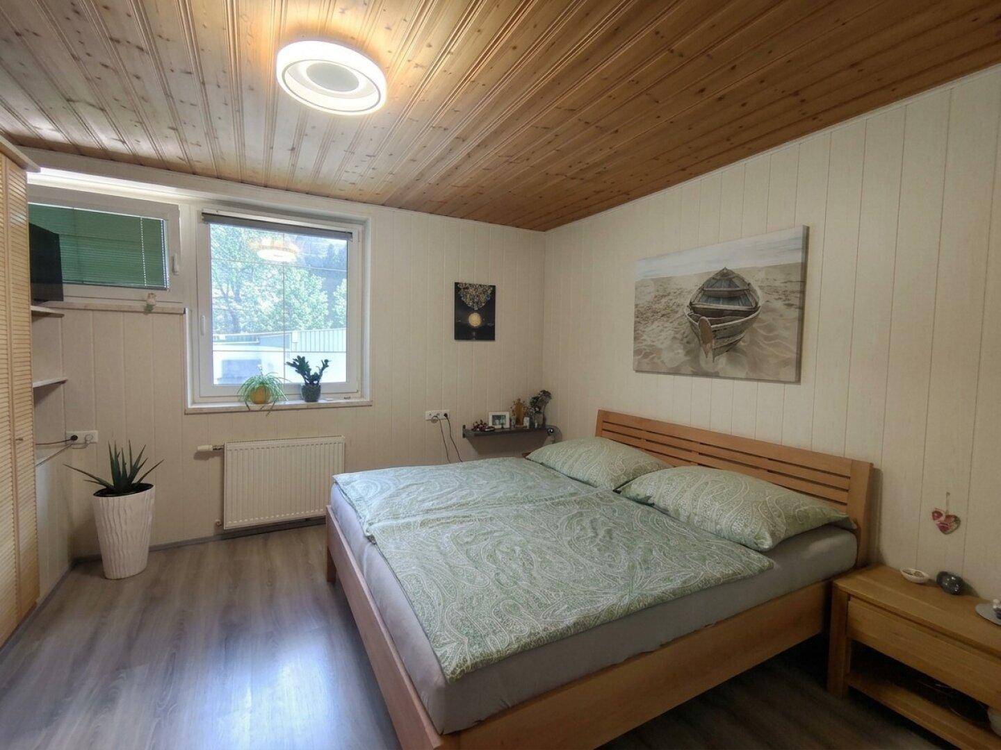 Schlafzimmer EG