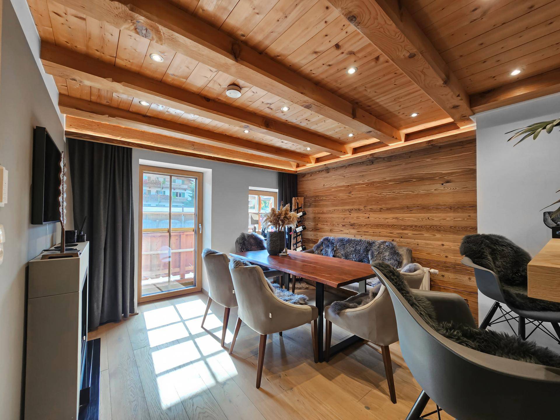 Stylische Hochparterrewohnung in Kitzbühel - Ansicht 2