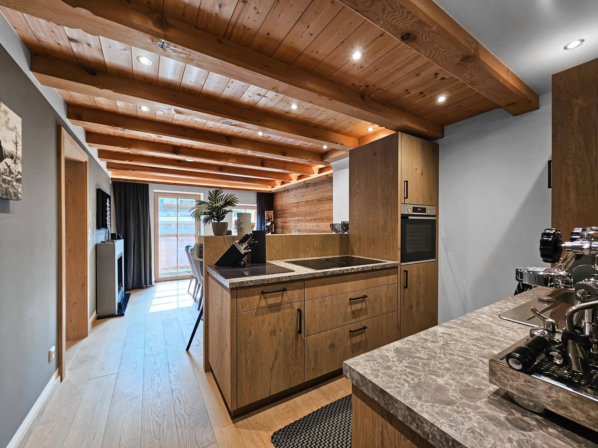 Stylische Hochparterrewohnung in Kitzbühel - Ansicht 3