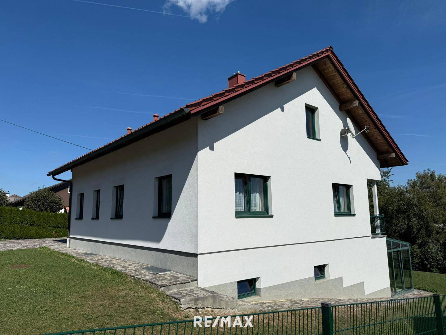 Junges solides Haus - viel Platz für Familie Hobby und Homeoffice - Widok 4