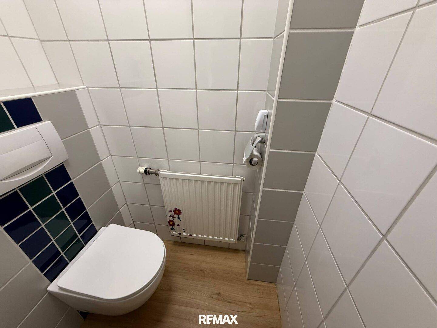 Gäste-WC - EG