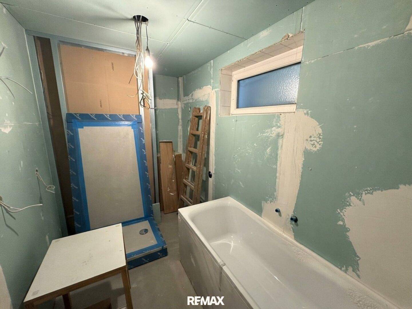 Badezimmer - EG (noch nicht fertig gestellt)