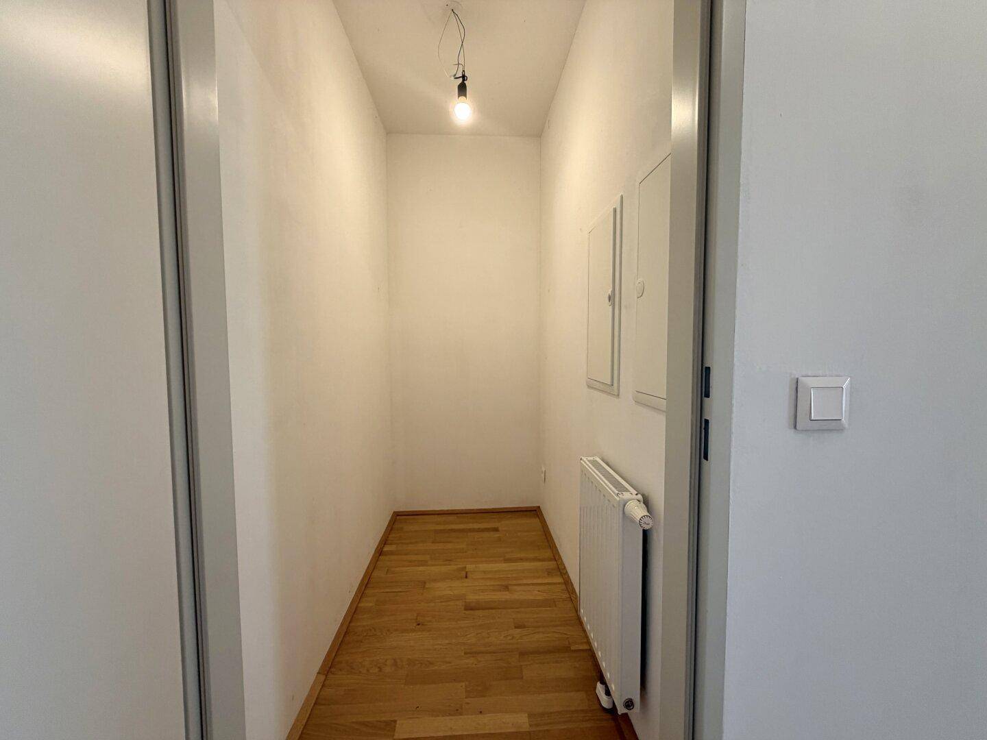 Sehr schöne Wohnung in Ruhelage mit Grünblick | Haltestelle Hopfengasse Linien 26 und 27 &amp; 36A und 36B - Więcej