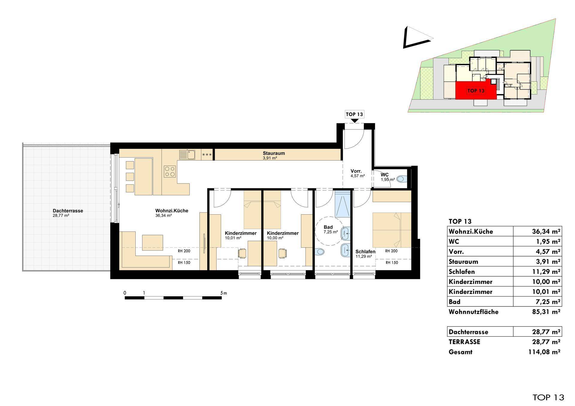 Grundriss der Wohnung TOP 13 mit offener Wohnküche, drei Schlafzimmern und Dachterrasse.