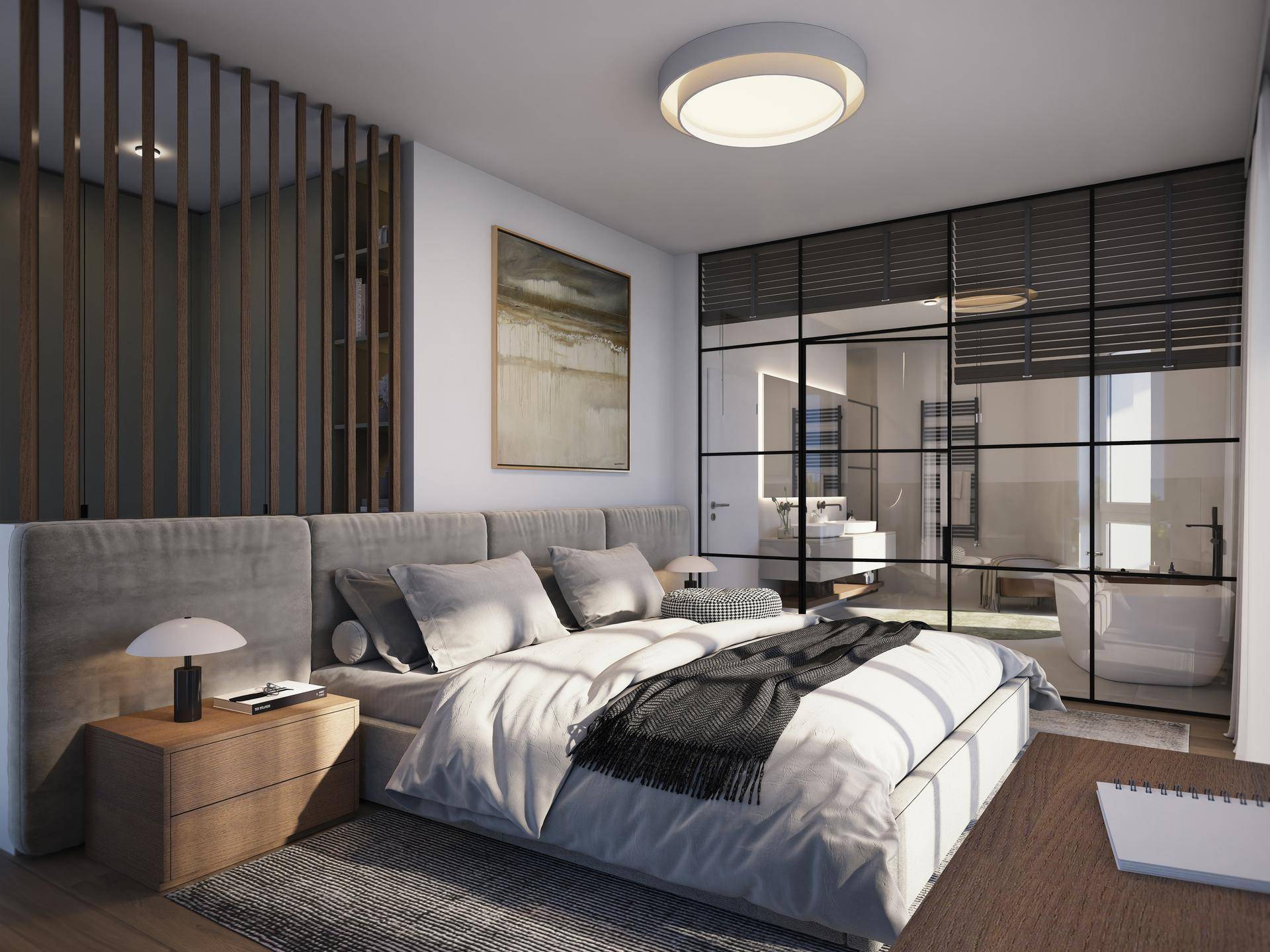 Elegantes Schlafzimmer mit großem Bett, Holzboden und gläserner Trennwand zum luxuriösen Bad.