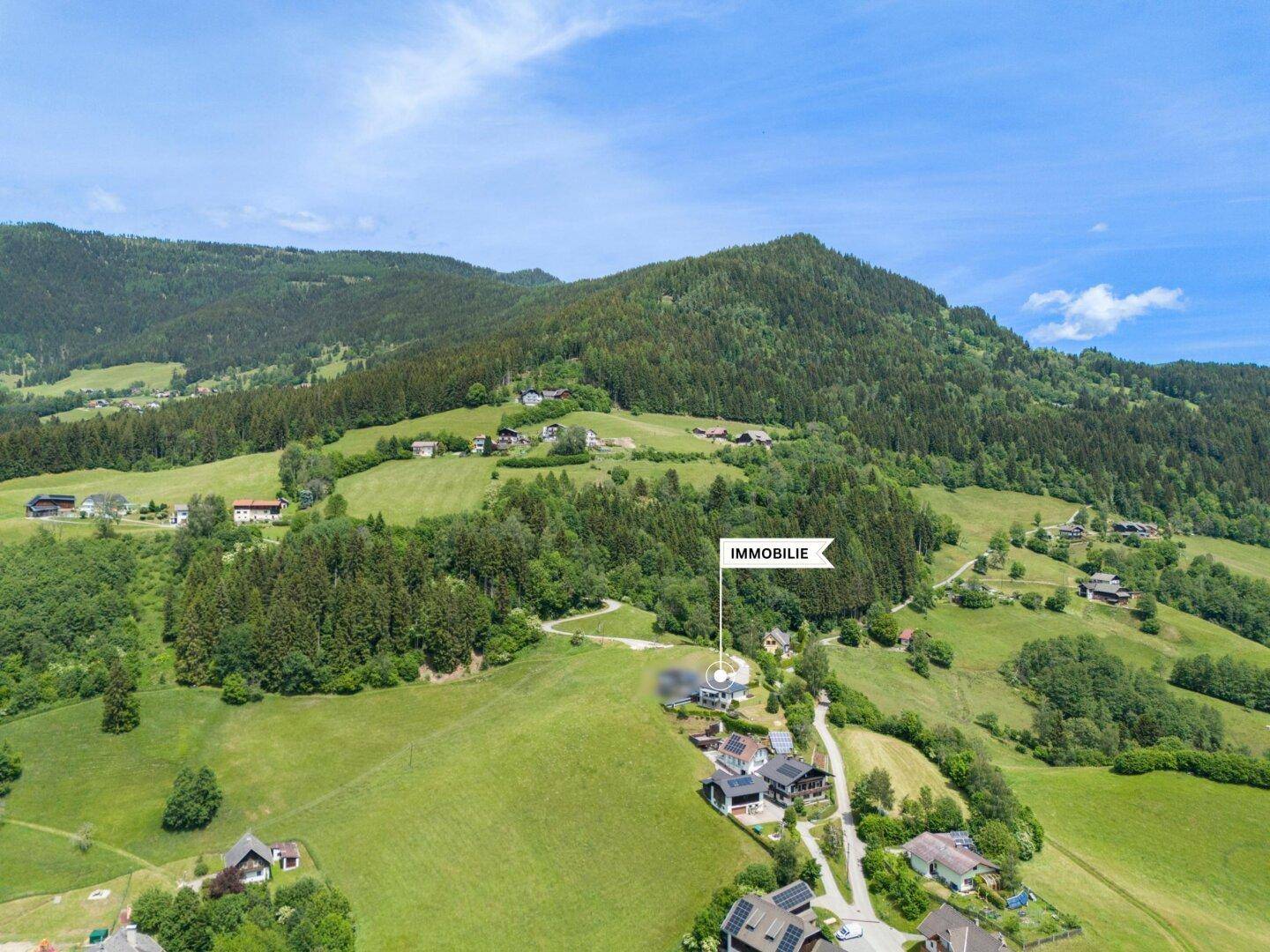 Leben mit Panorama – Stilvolle Doppelhaushälfte in traumhafter Naturlage - Ansicht 2