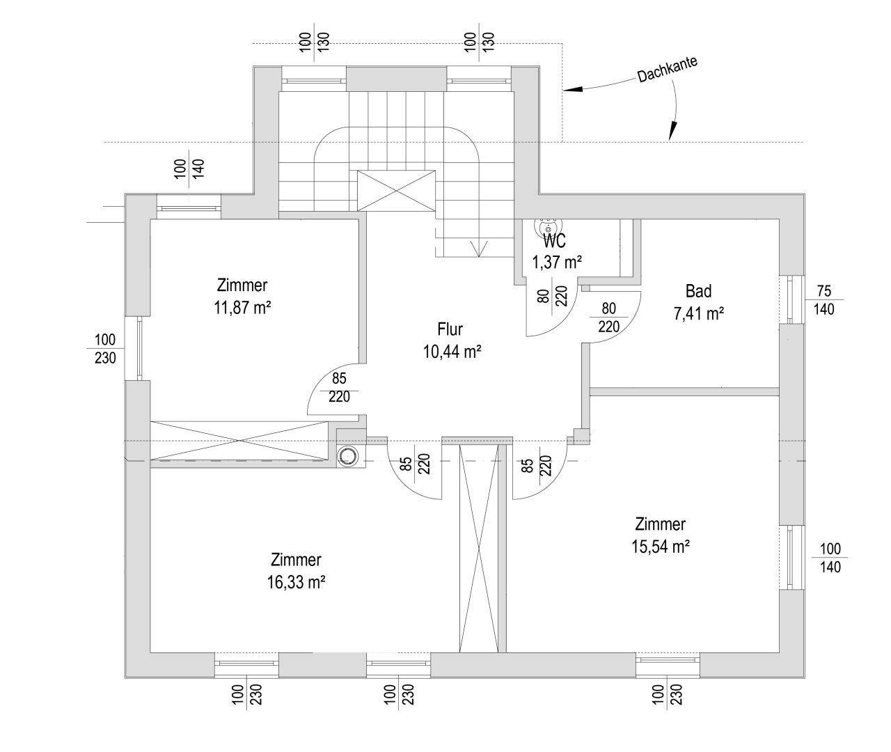 Grundrissplan eines Obergeschosses mit drei Zimmern, Bad und separatem WC unter Dachschräge.