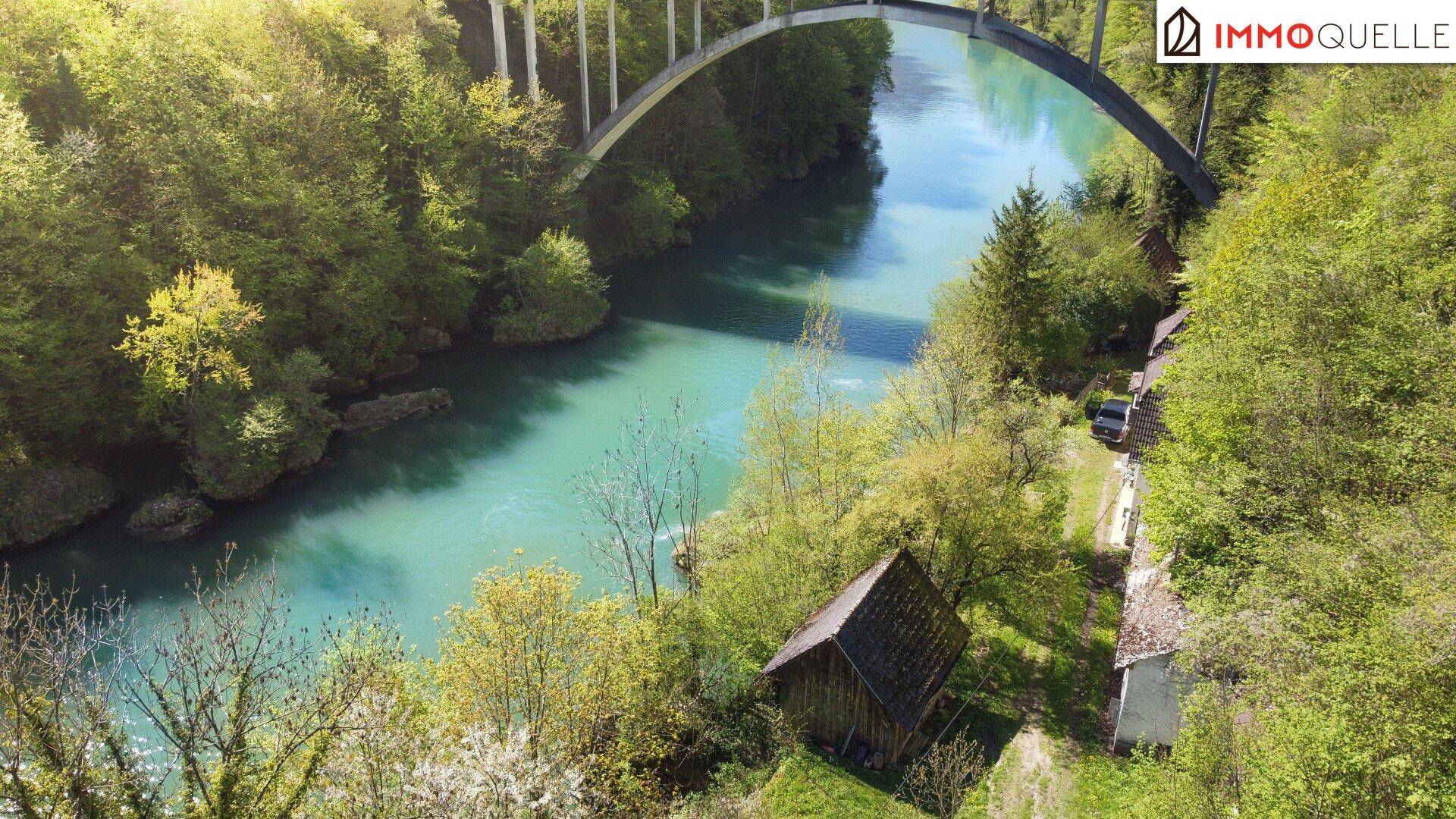 Ein Refugium am Wasser - Sanierungsbedürftiges Sommerhaus in Ternberg mit direktem Flussblick, Garten und Natur vor der Haustüre - Ansicht 2