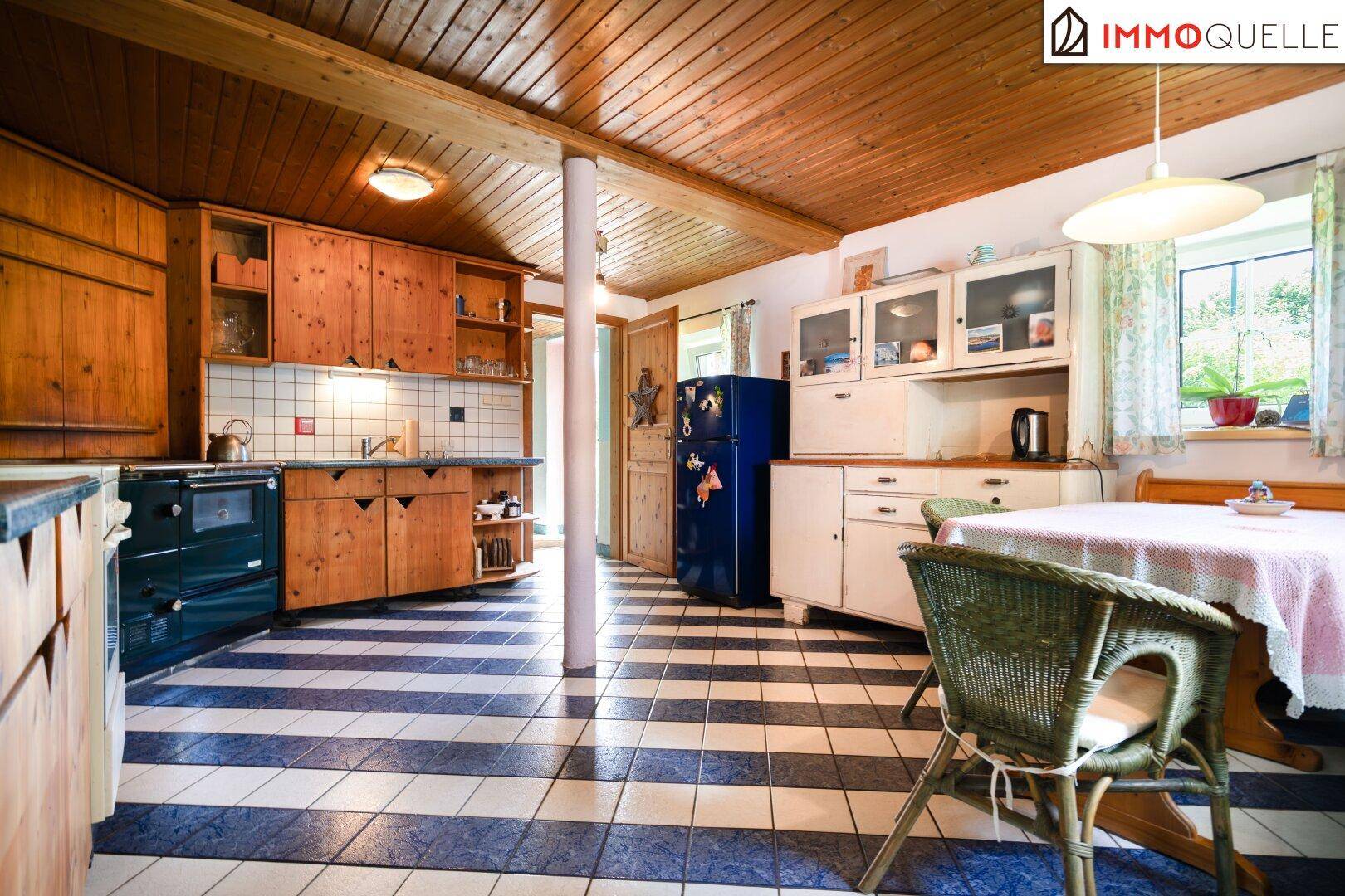 Zuhause mit Raum für neue Ideen! Bungalow in zentraler Lage von Pichl bei Wels - mit Garten, Nebengebäude und Ausbaupotenzial - Ansicht 5