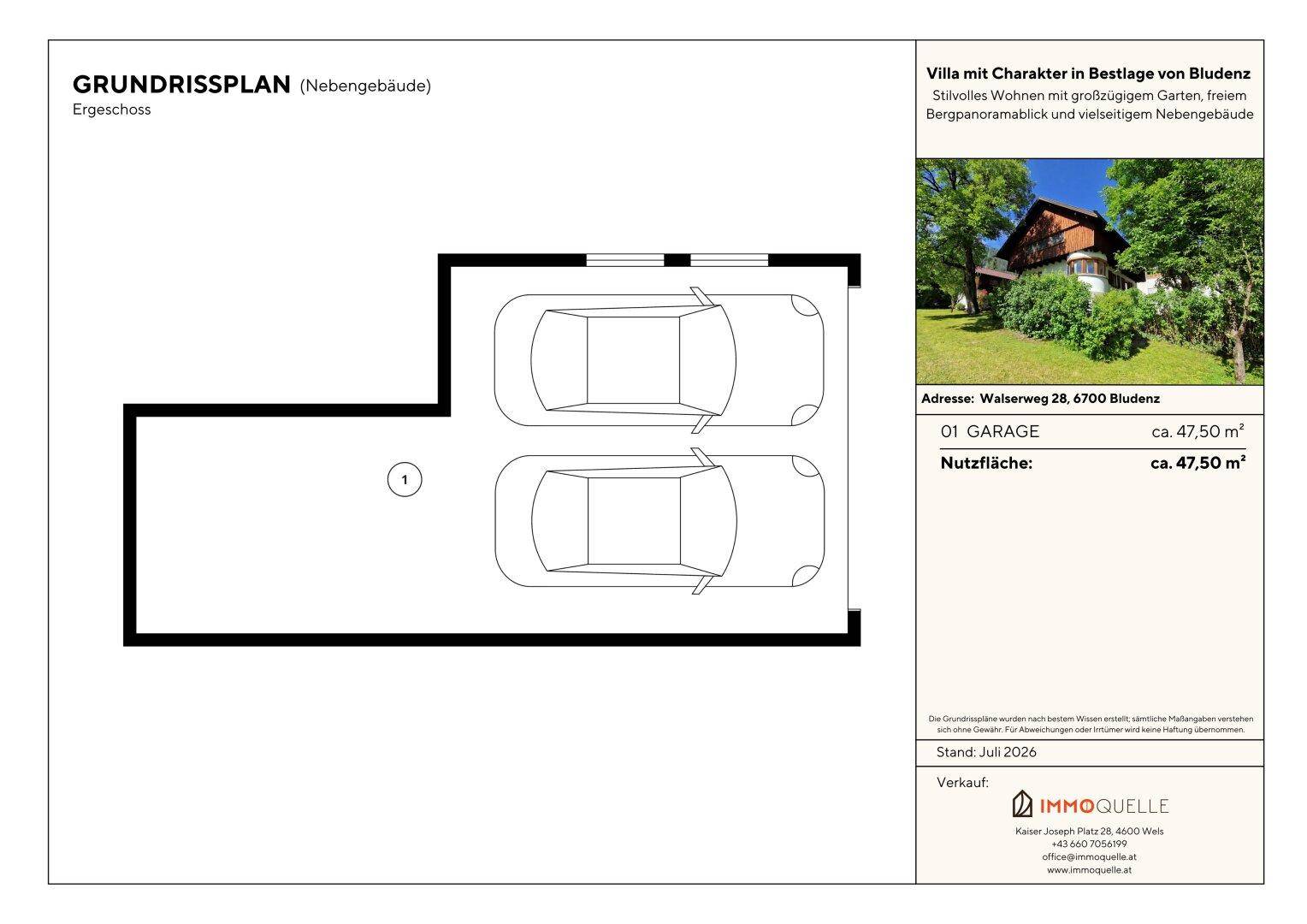 Grundrissplan des Erdgeschosses eines Nebengebäudes mit einer Doppelgarage für zwei Fahrzeuge.