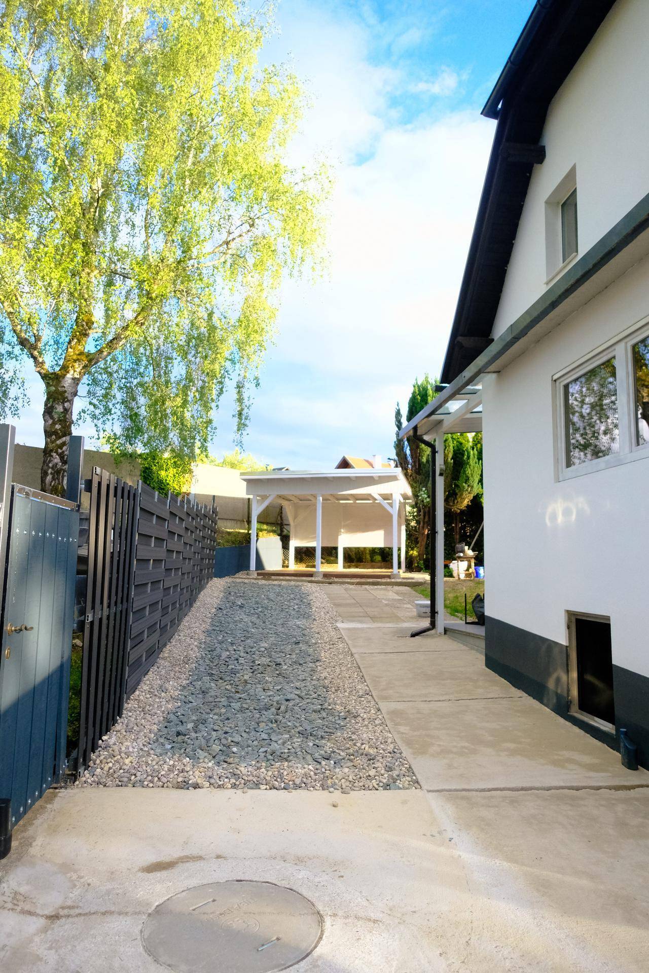 Vollständig generalsaniertes Wohnhaus mit genehmigtem Erweiterungsprojekt - Ansicht 4