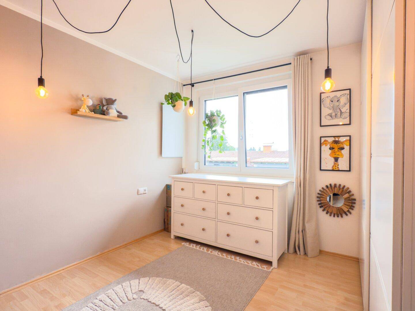 Schlafzimmer 3