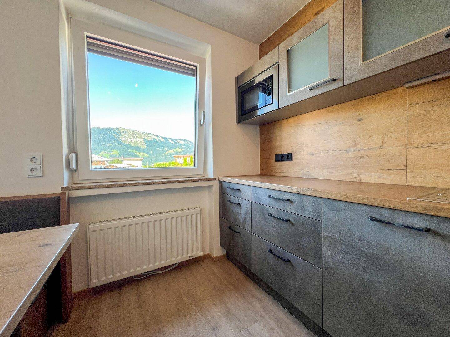 Küche mit Fenster