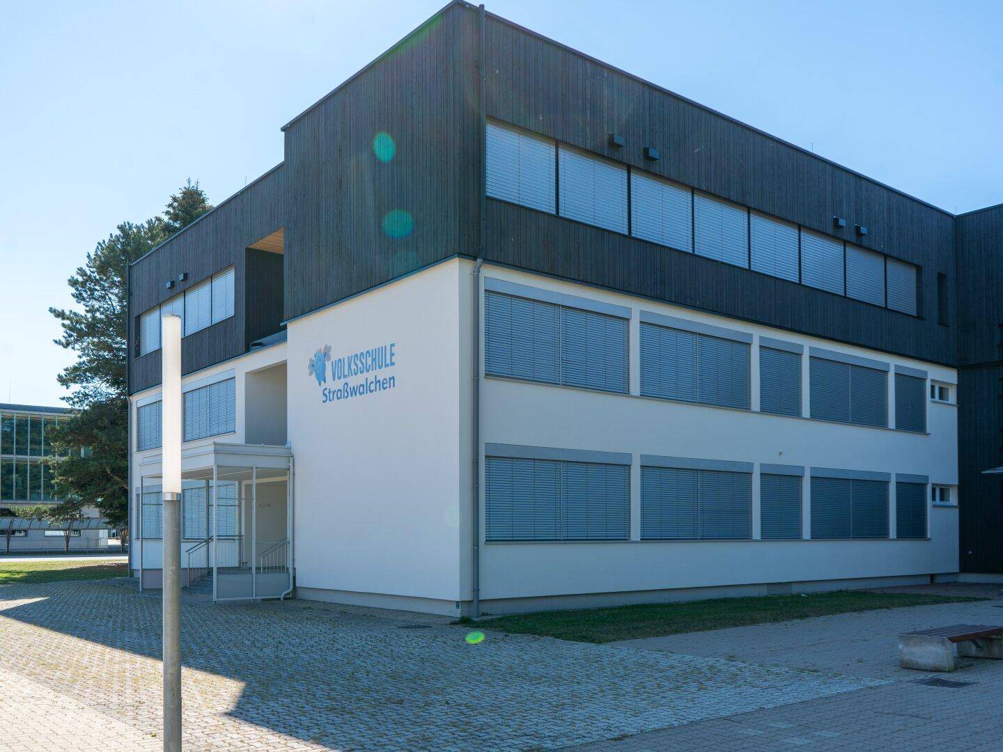 Volksschule Straßwalchen in der Nähe