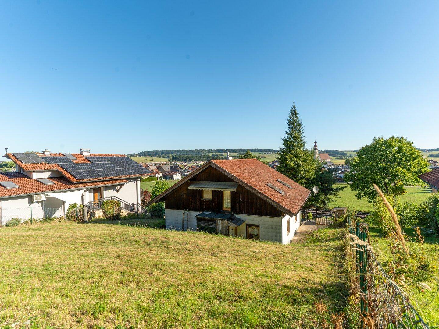 Großzügiges Grundstück