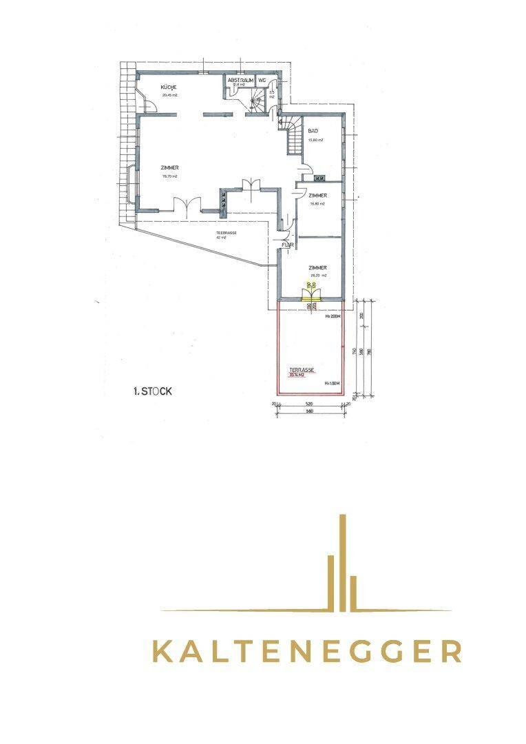 Grundriss des ersten Stocks mit Küche, Bad, WC, mehreren Zimmern, Garderobe, Balkon und Terrasse.