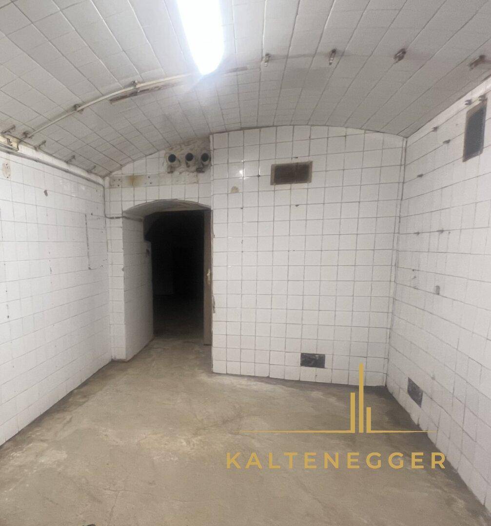 Gentzgasse: Geschäftslokal 119 m² / Keller 145m² - Mehr