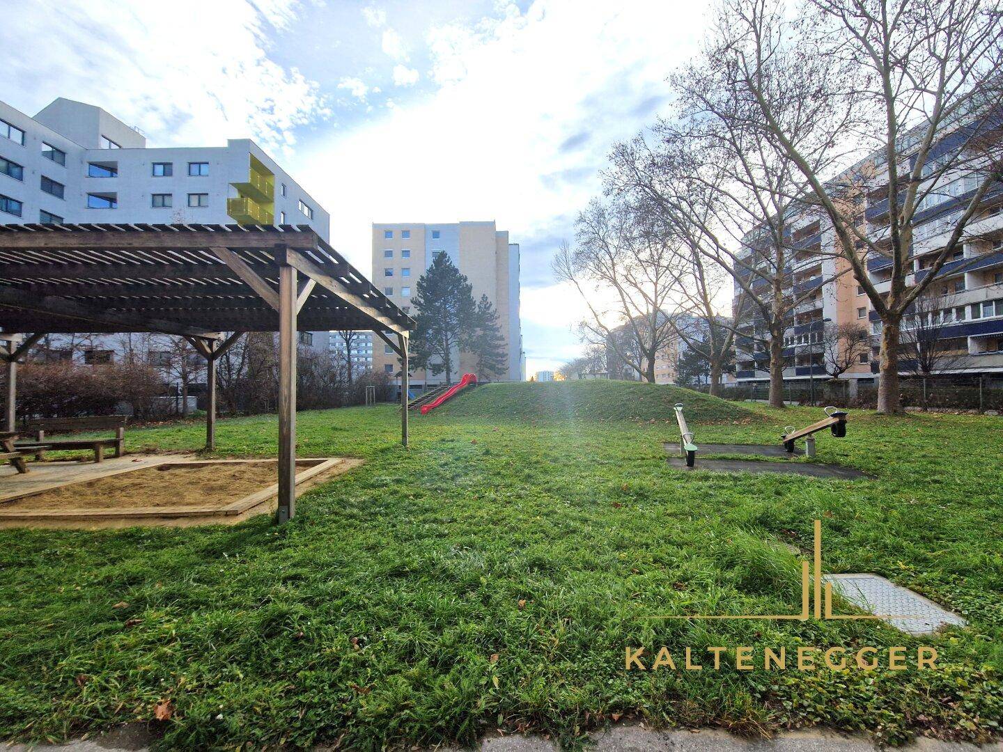 Kinderspielplatz und Gemeinschaftsnutzung