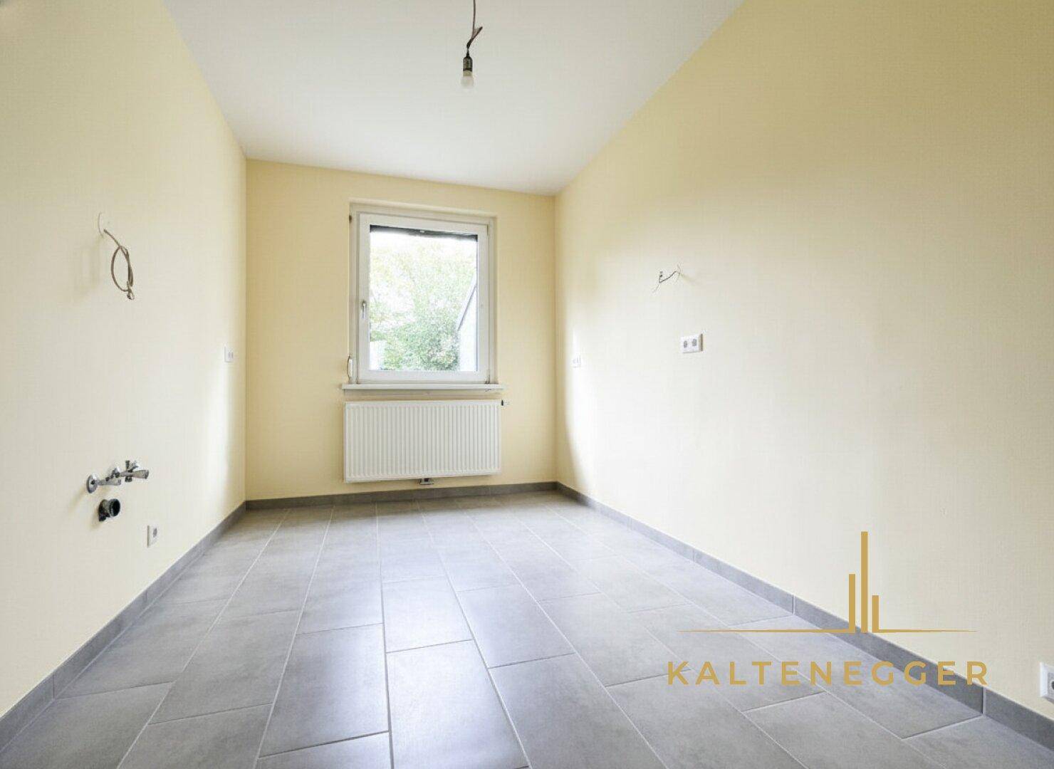 Zimmer / Küche hinteres Gebäude