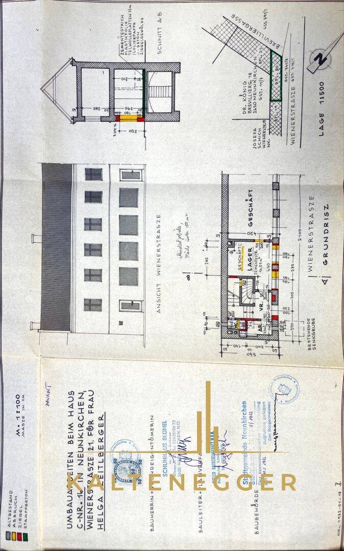 Detaillierter Bauplan des Gebäudes mit Grundriss, Ansicht und Schnittdarstellungen.