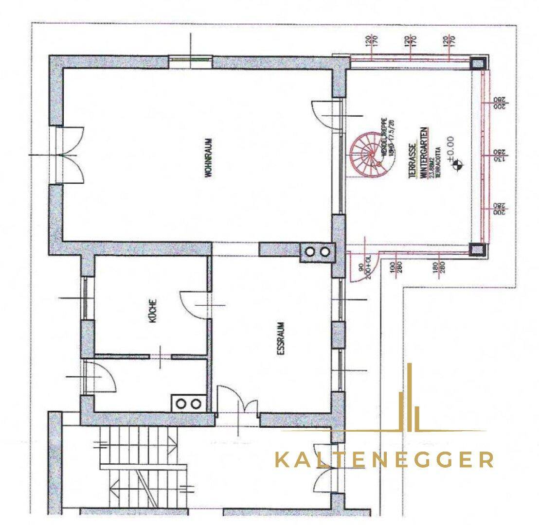Grundriss des Erdgeschosses mit Wohnraum, Essraum, Küche und Wintergarten.