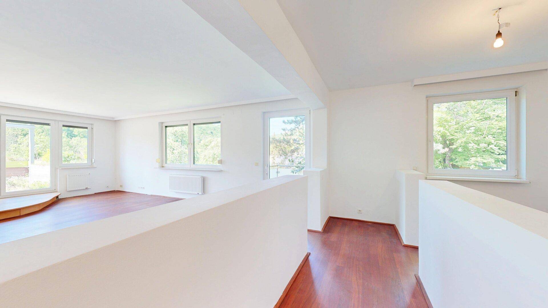 Wohnzimmer und Zimmer 2
