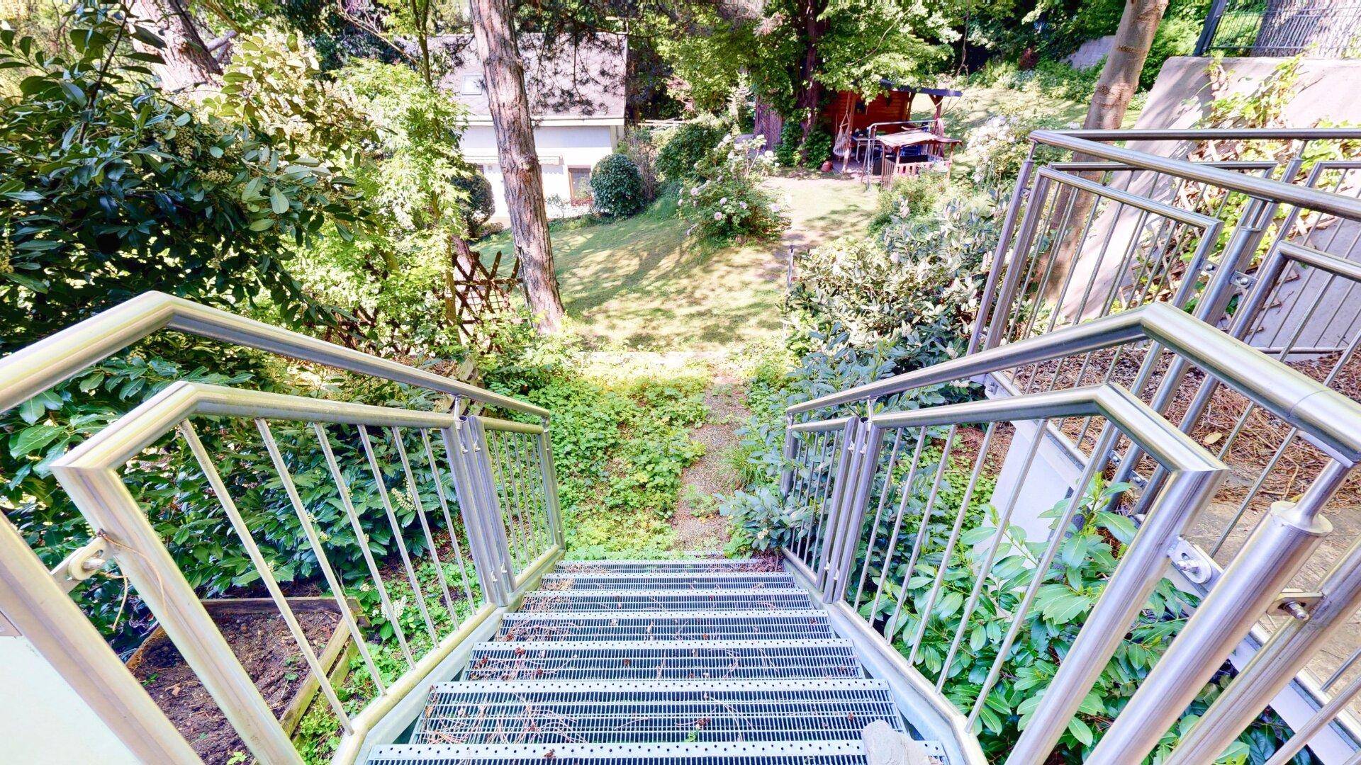 Abgang zum Mini-Garten