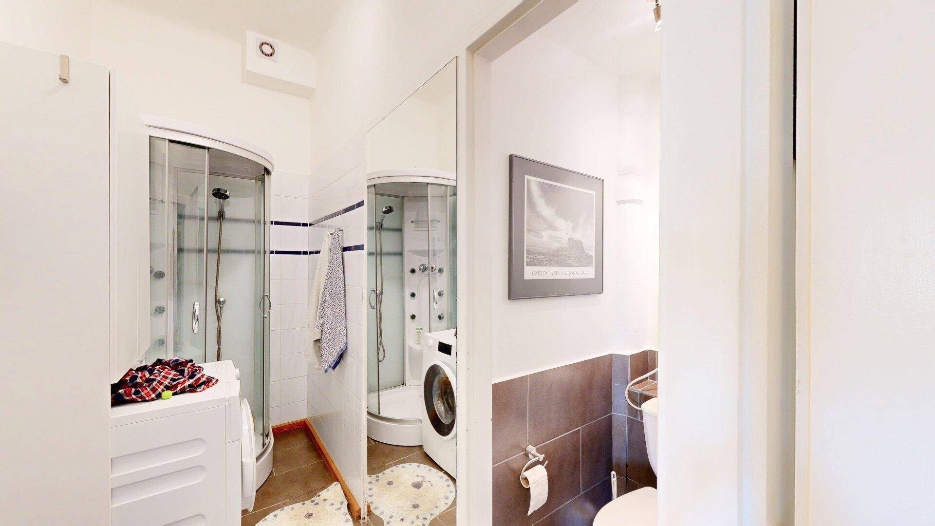 Badezimmer 2