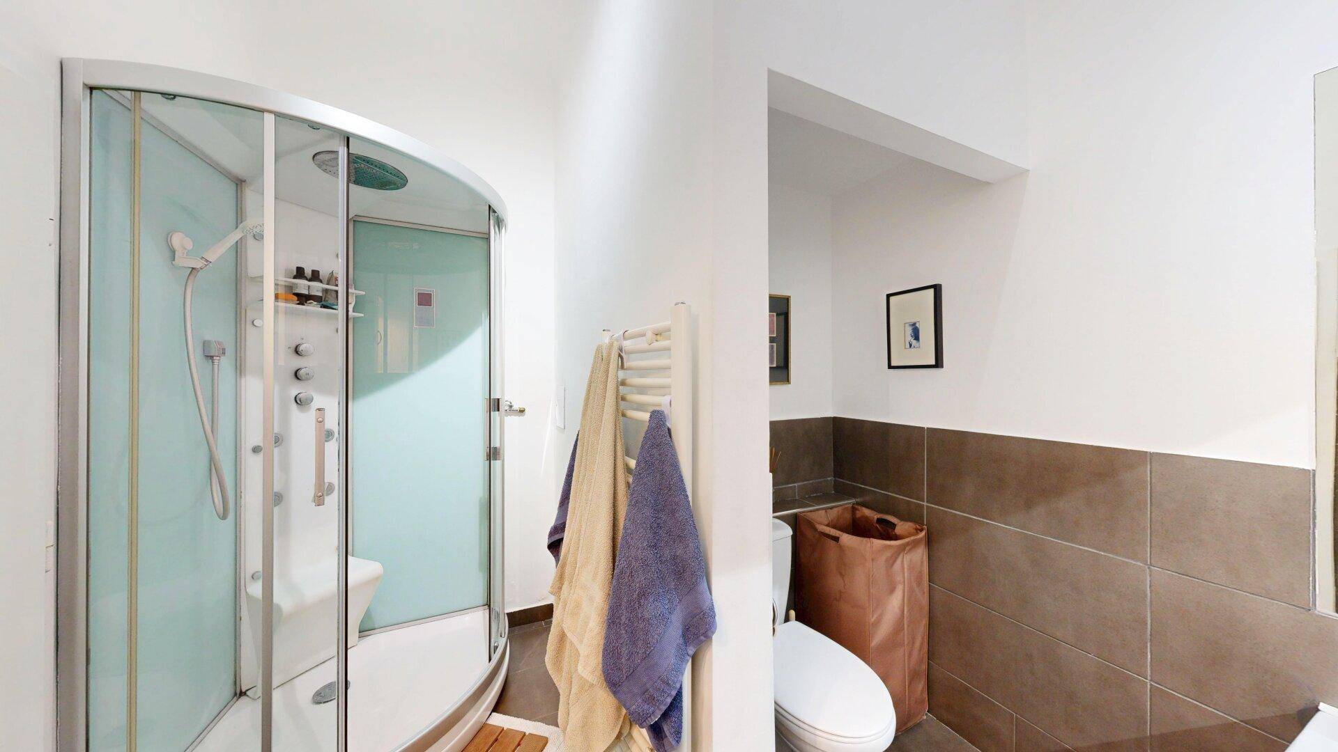 Badezimmer 1