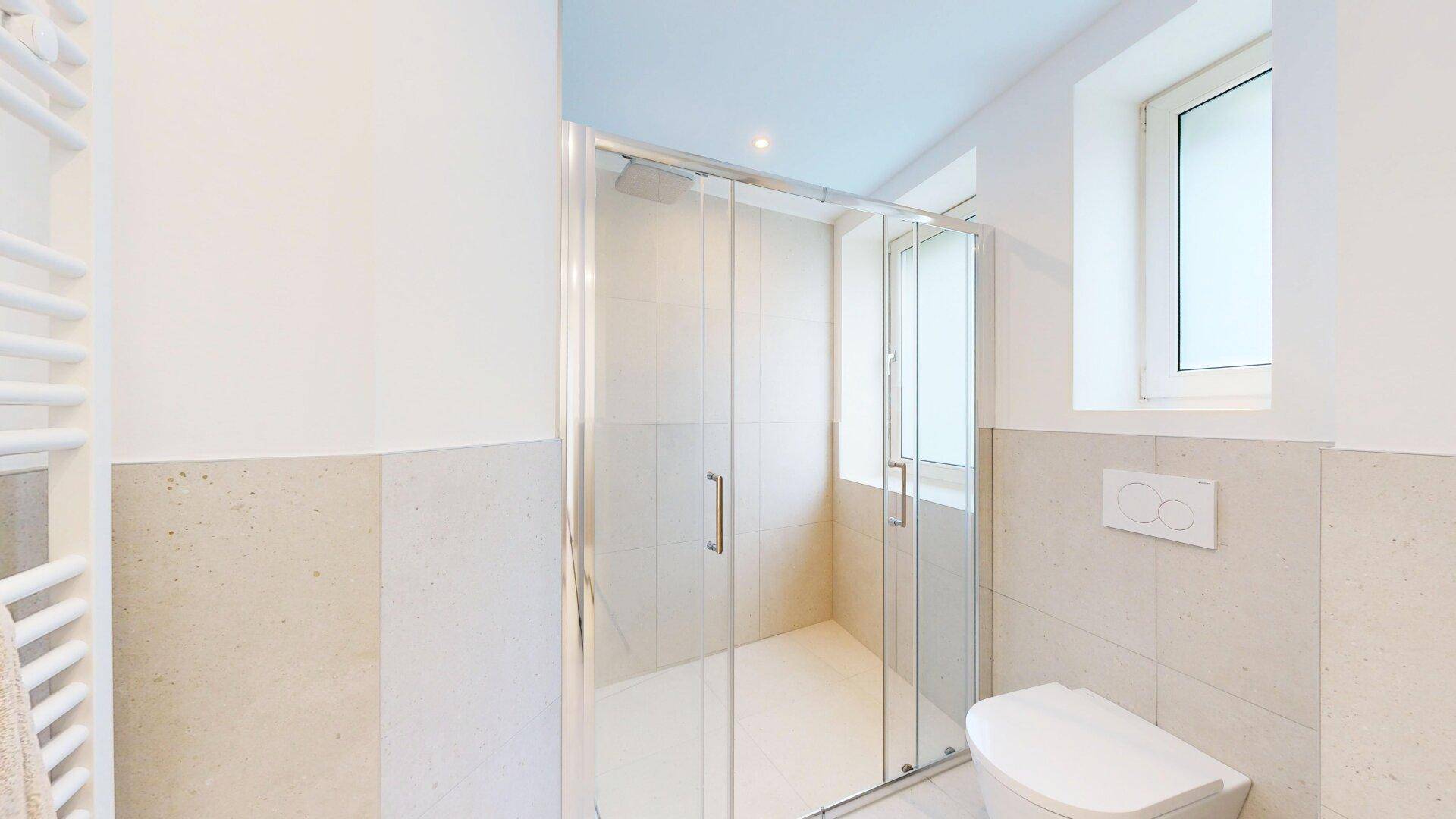 Badezimmer 2