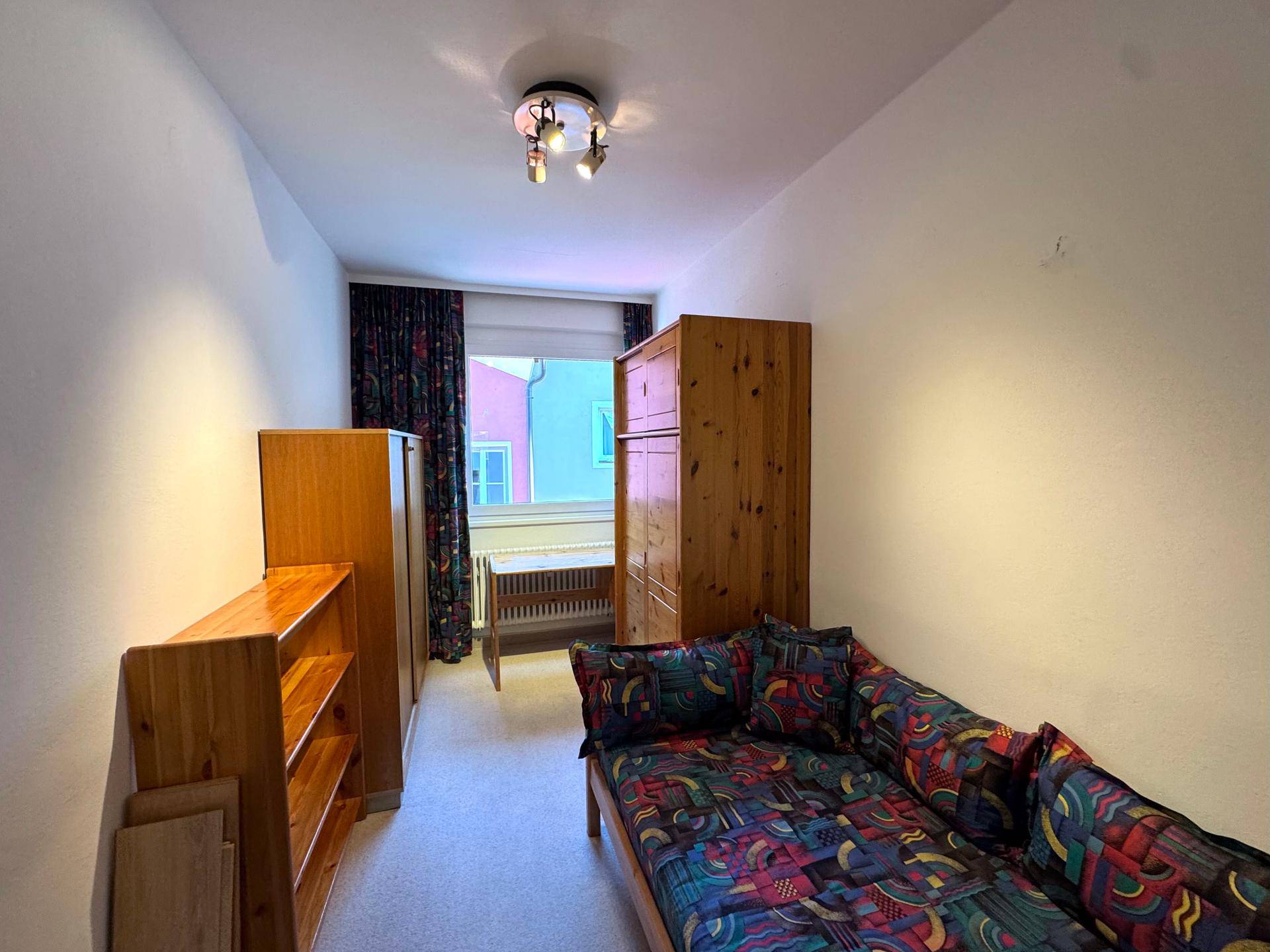 Schlafzimmer 3