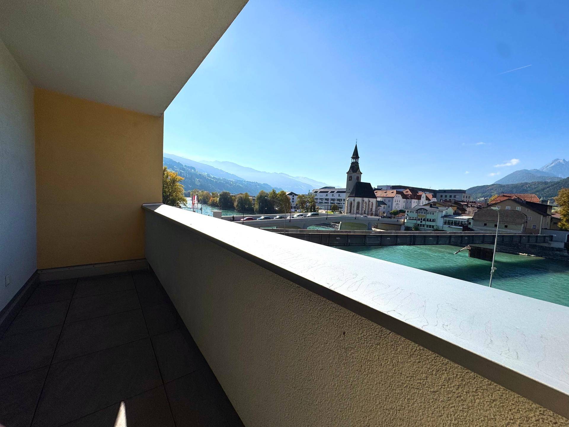 Balkon mit Ausblick 2