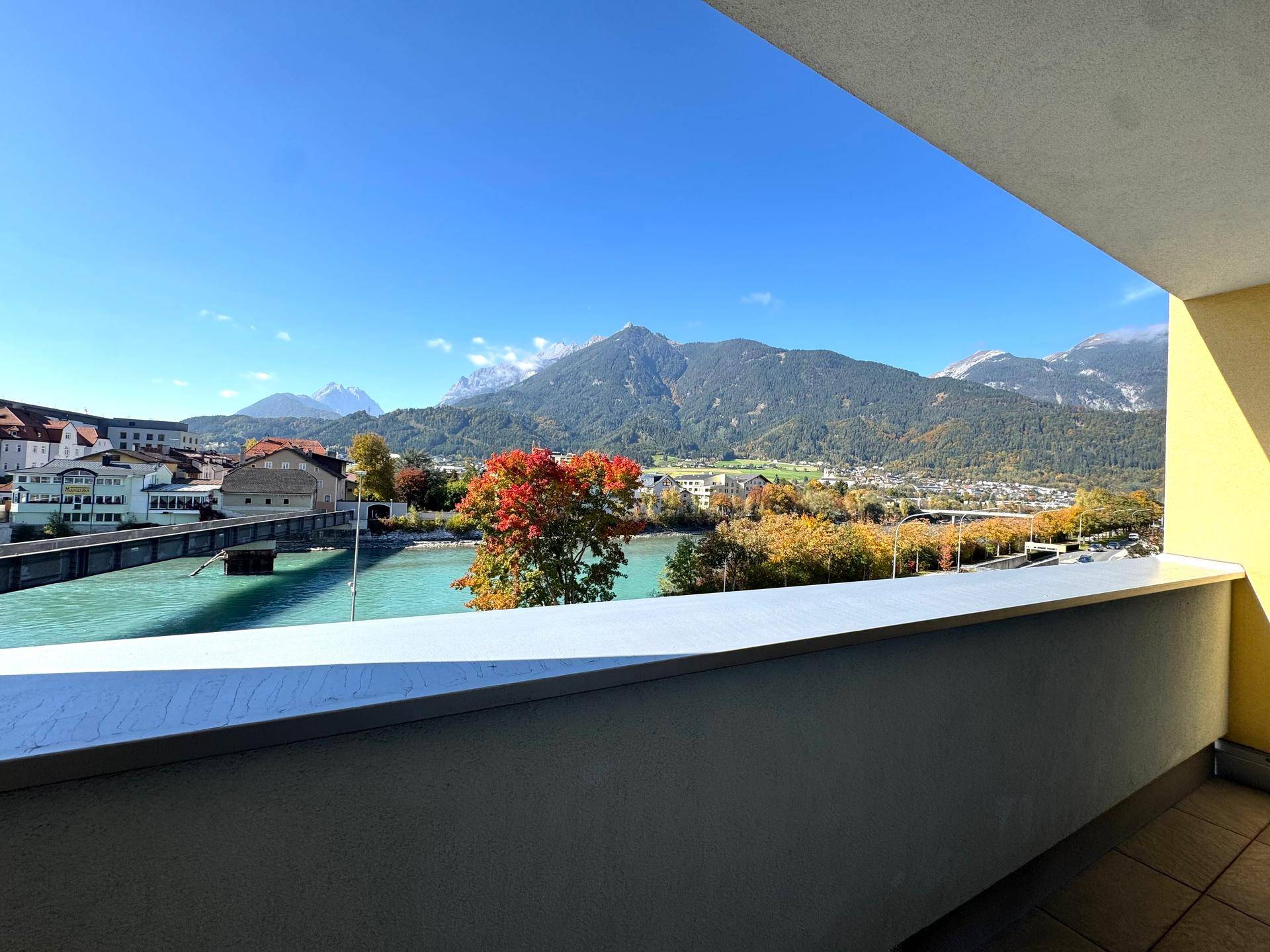 Balkon mit Ausblick 1