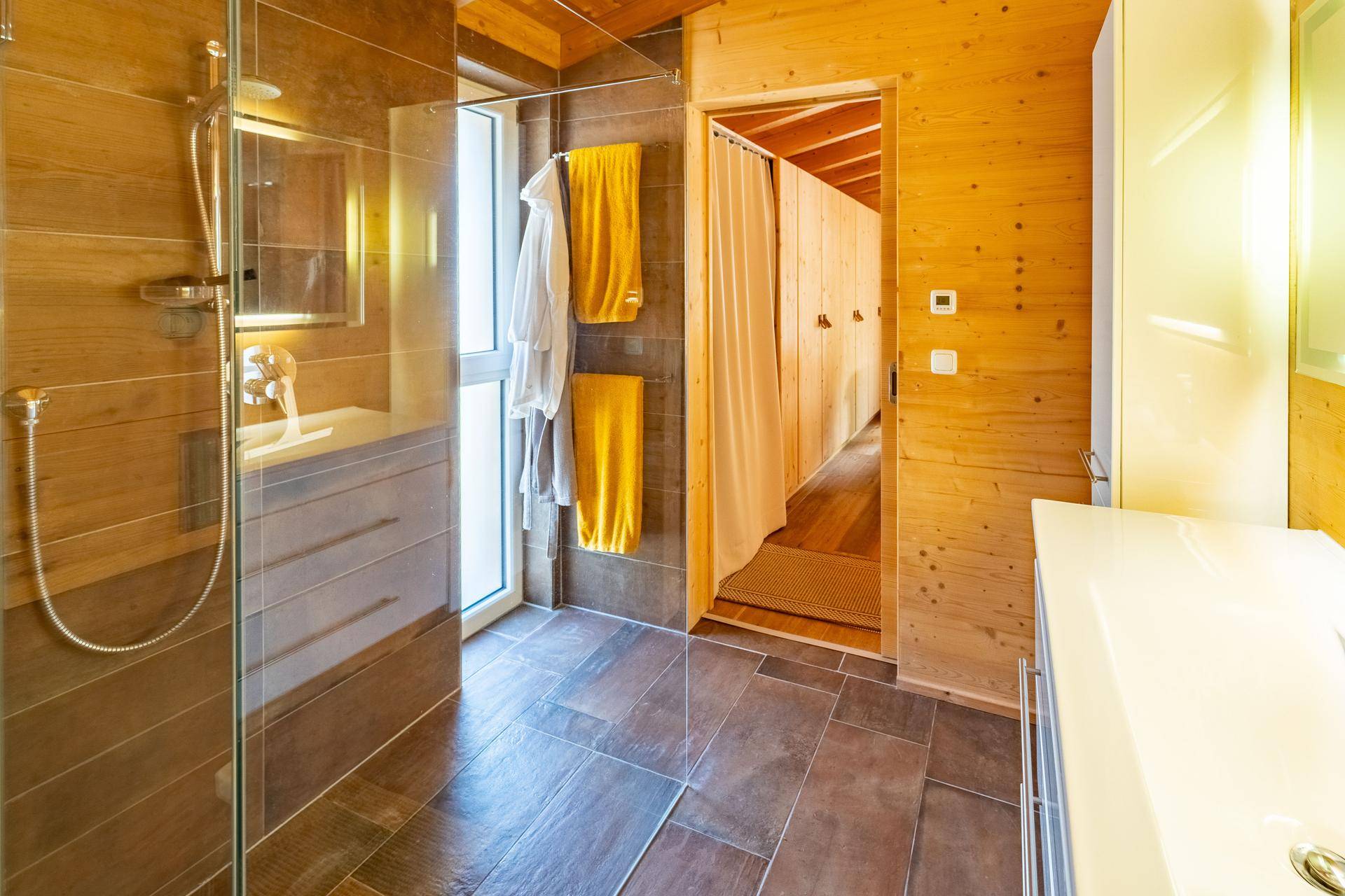 Badezimmer OG, Ansicht 2