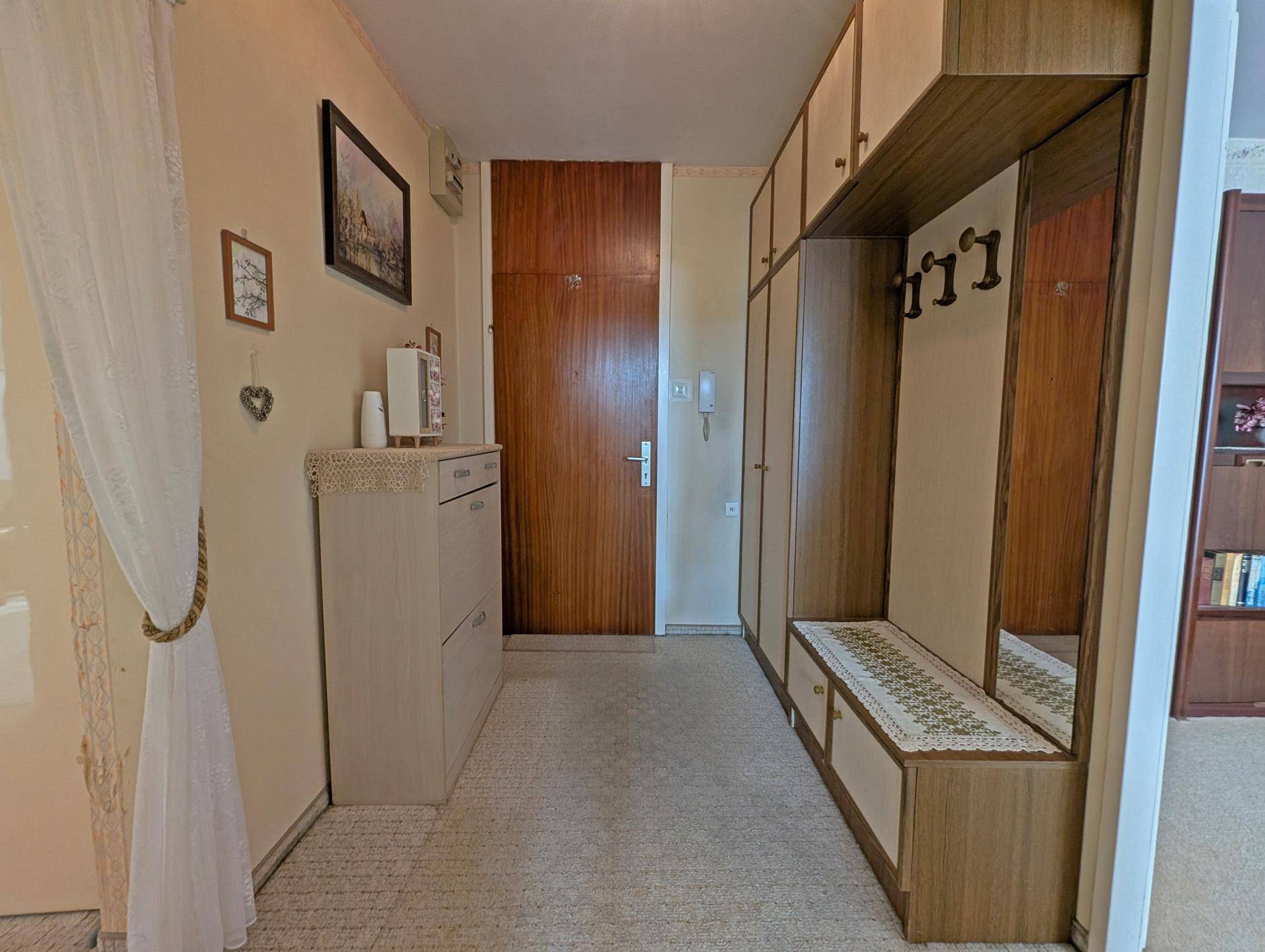 VR_PXL_20250917_135239502