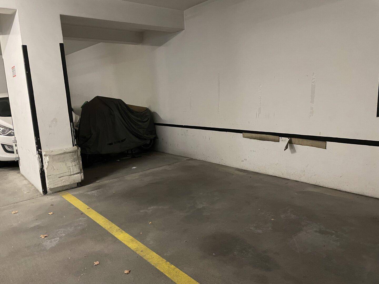 Motorradabstellplätze