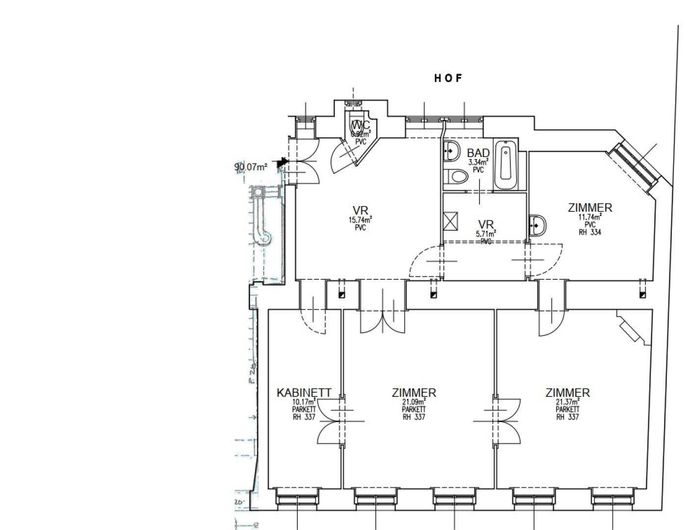 Grundriss einer Wohnung mit mehreren Zimmern, Bad und WC, sowie einem Hofzugang.
