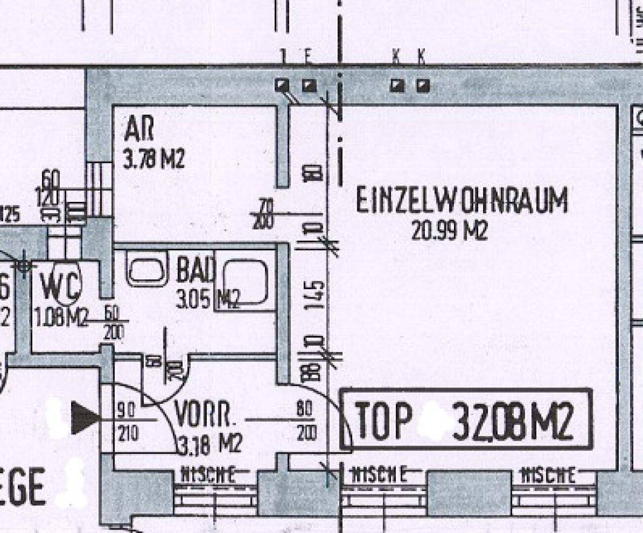 Ausschnitt eines Grundrisses mit Raummaßen und Bezeichnungen für Bad und WC.