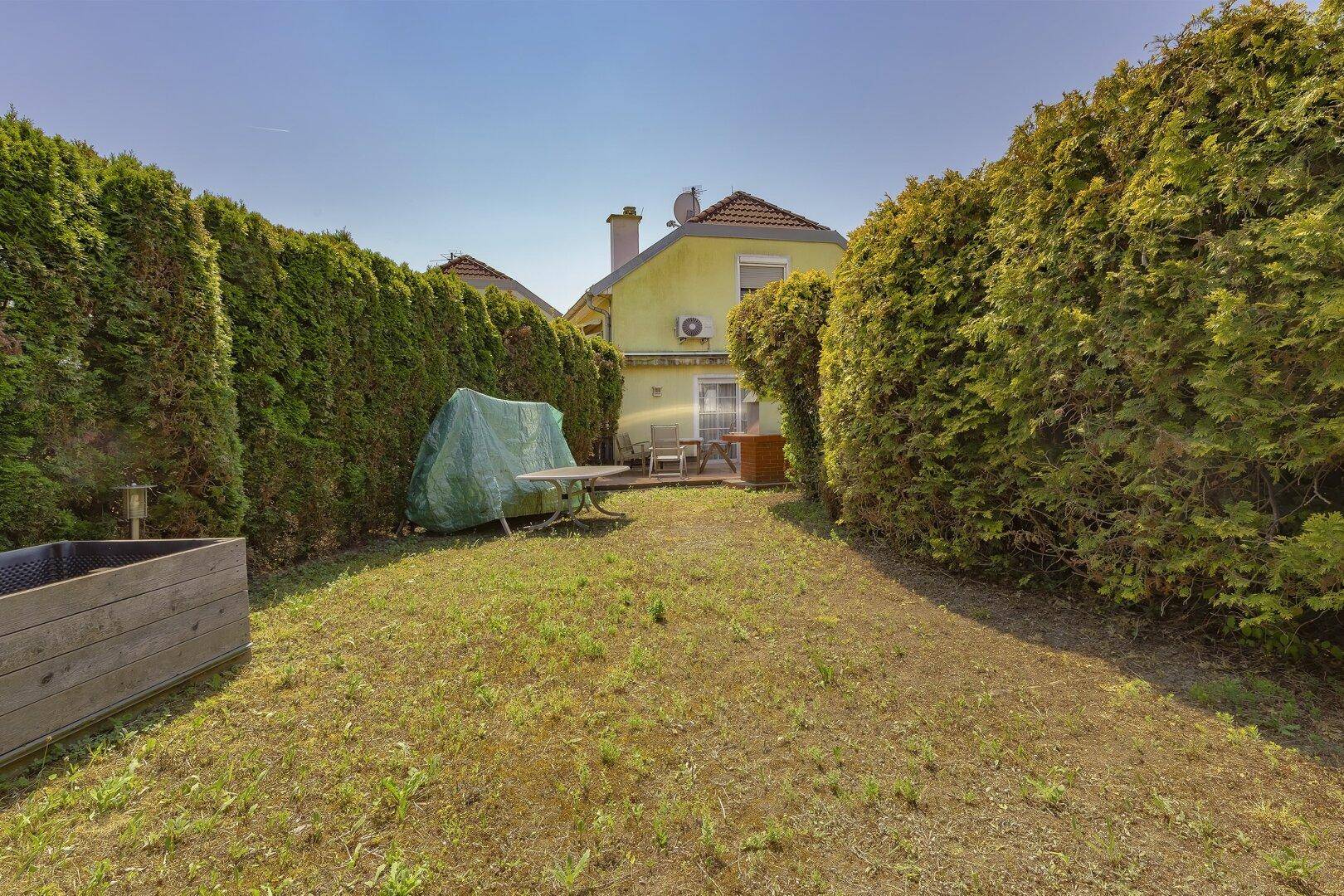 Wiener Straße - gepflegtes Reihenhaus mit Garten und Garagenbox - Ansicht 3