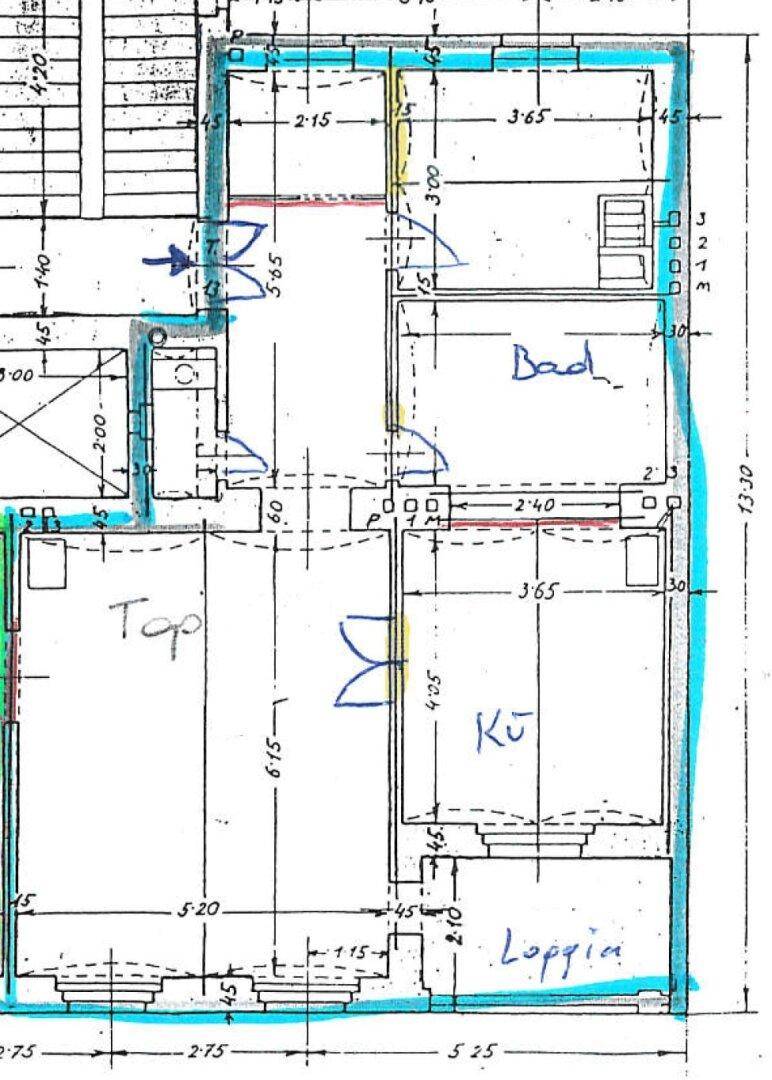 Detaillierter Grundriss mit Raumaufteilung, inklusive Loggia und Bad.