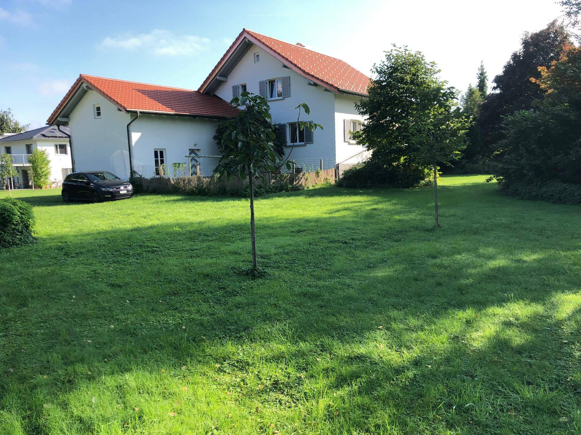 Wohnen mitten im Grünen: 125 m² Einfamilienhaus zu Vermieten - Ansicht 2