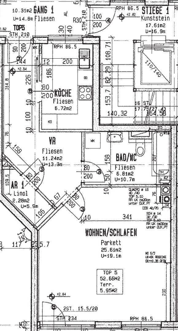 Grundrissplan einer Wohnung mit Küche, Bad/WC und offenem Wohn/Schlafbereich.