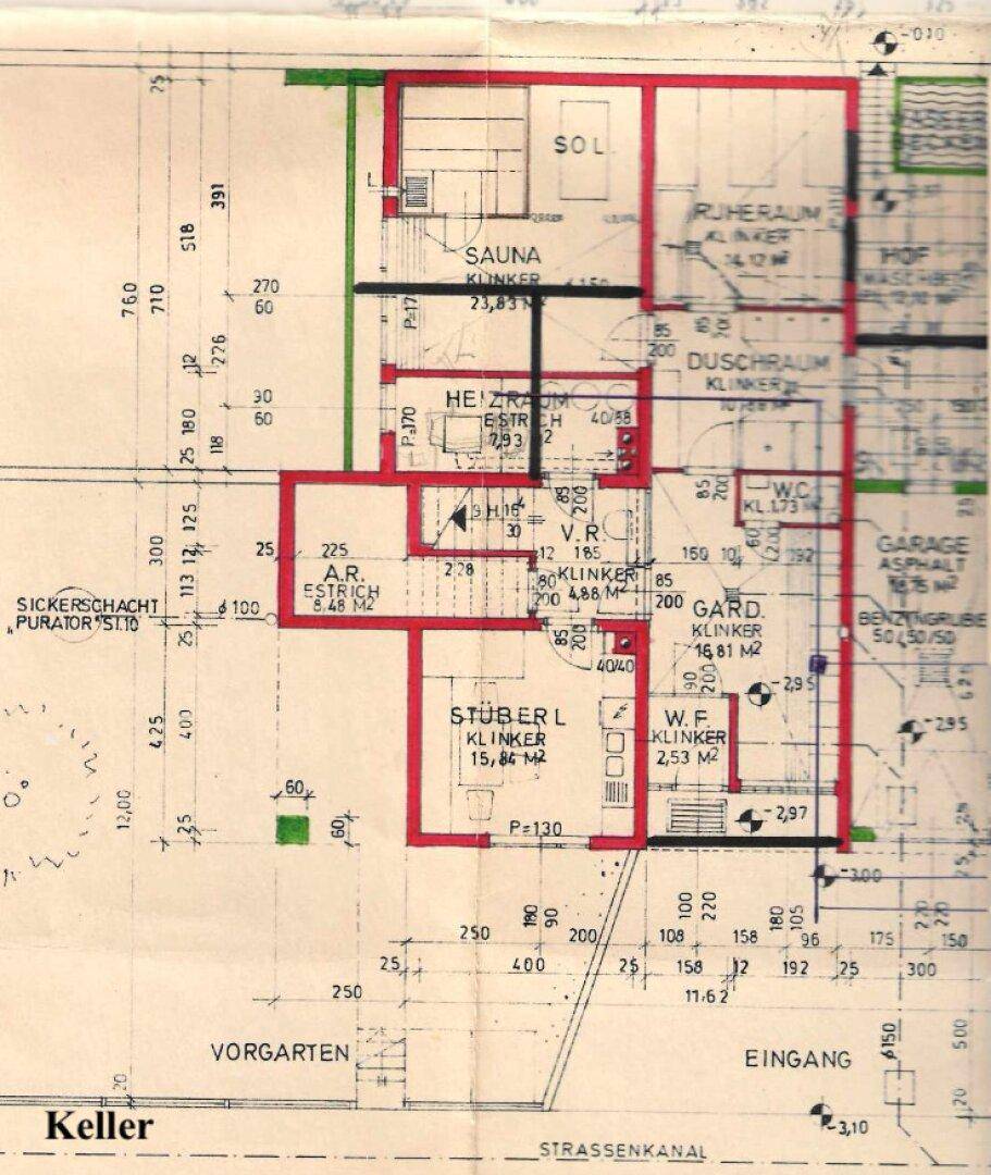 Grundriss des Kellers mit Sauna, Heizraum, Garage und Abstellräumen.
