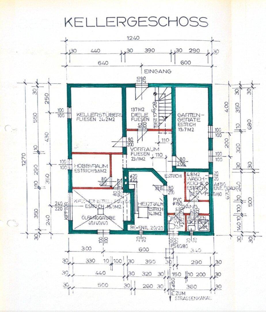 Grundriss des Kellergeschosses mit Kellerräumen, Hobbyraum und Heizraum.