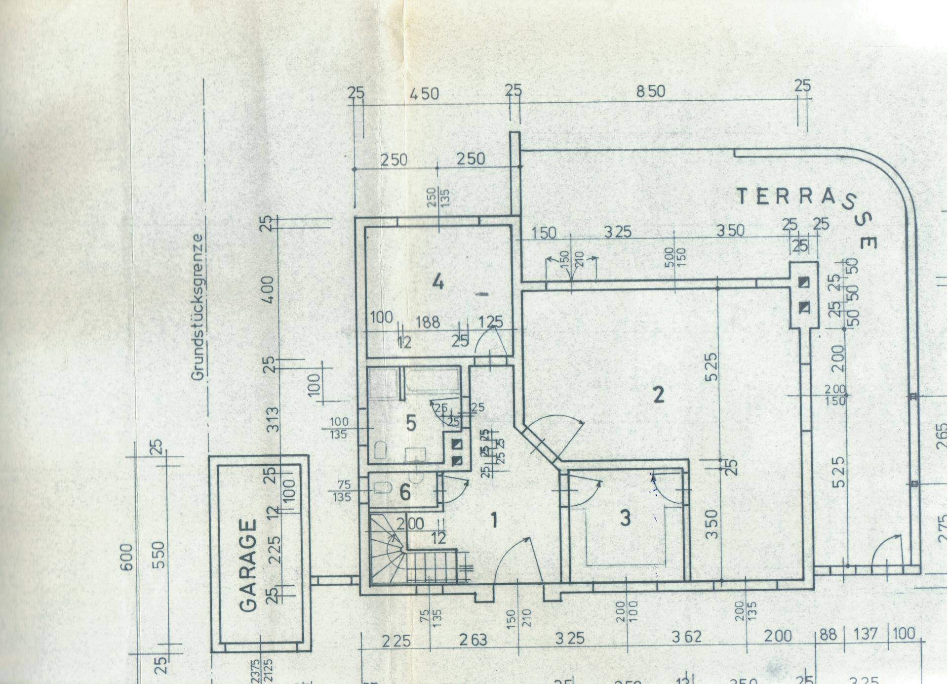 Plan EG mit Garage.jpg