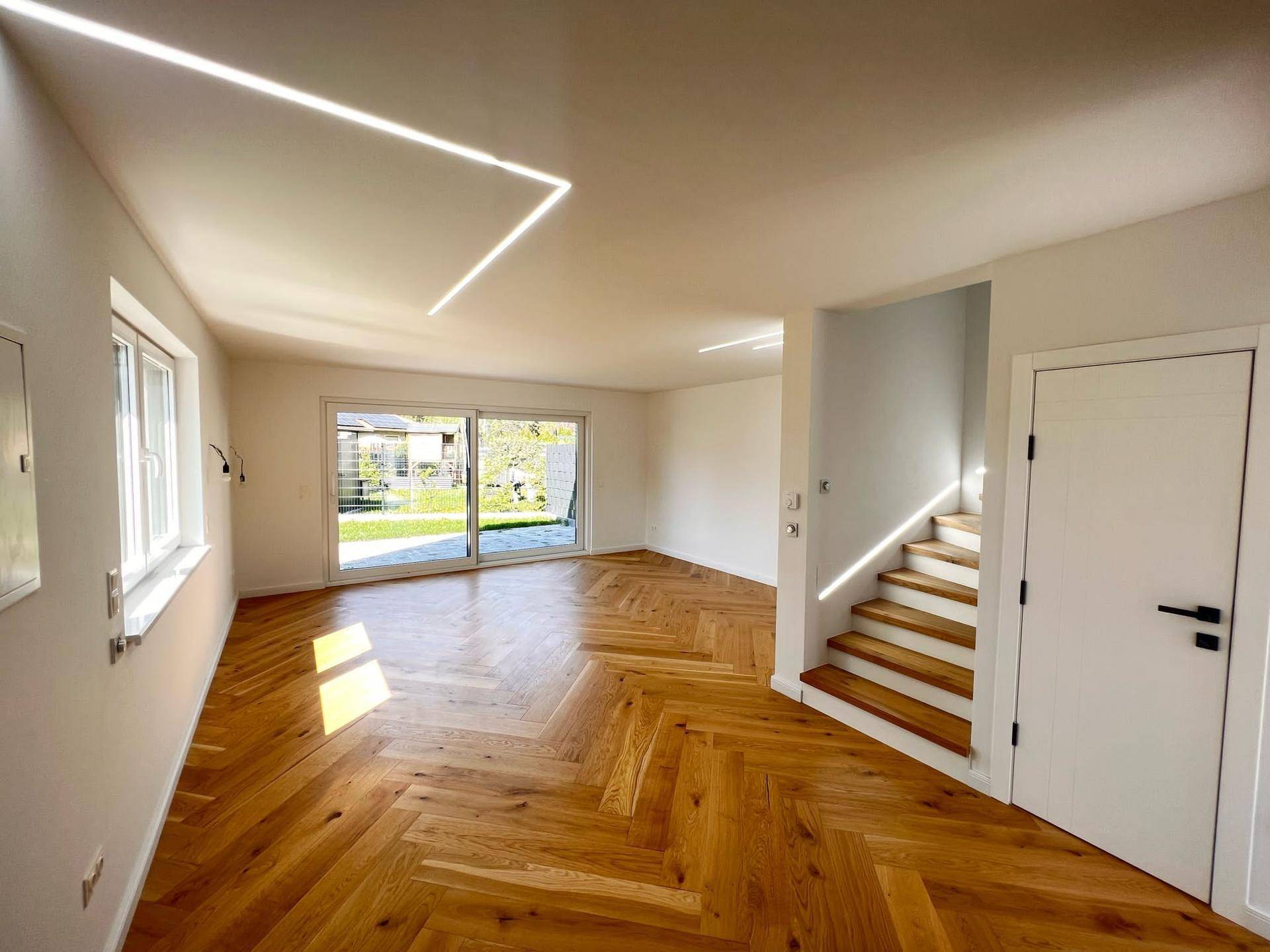 riesengroßes Wohnzimmer