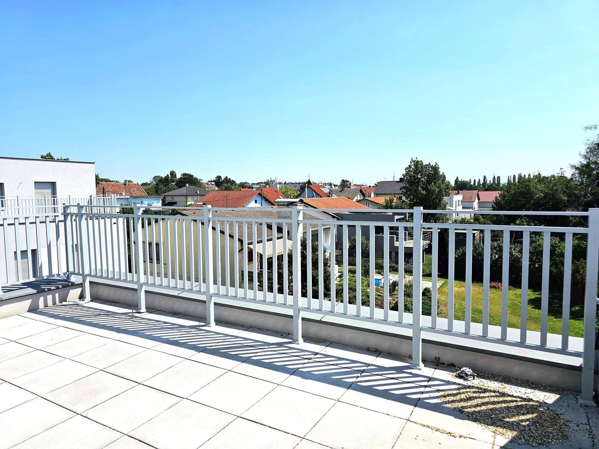 große Dachterrasse