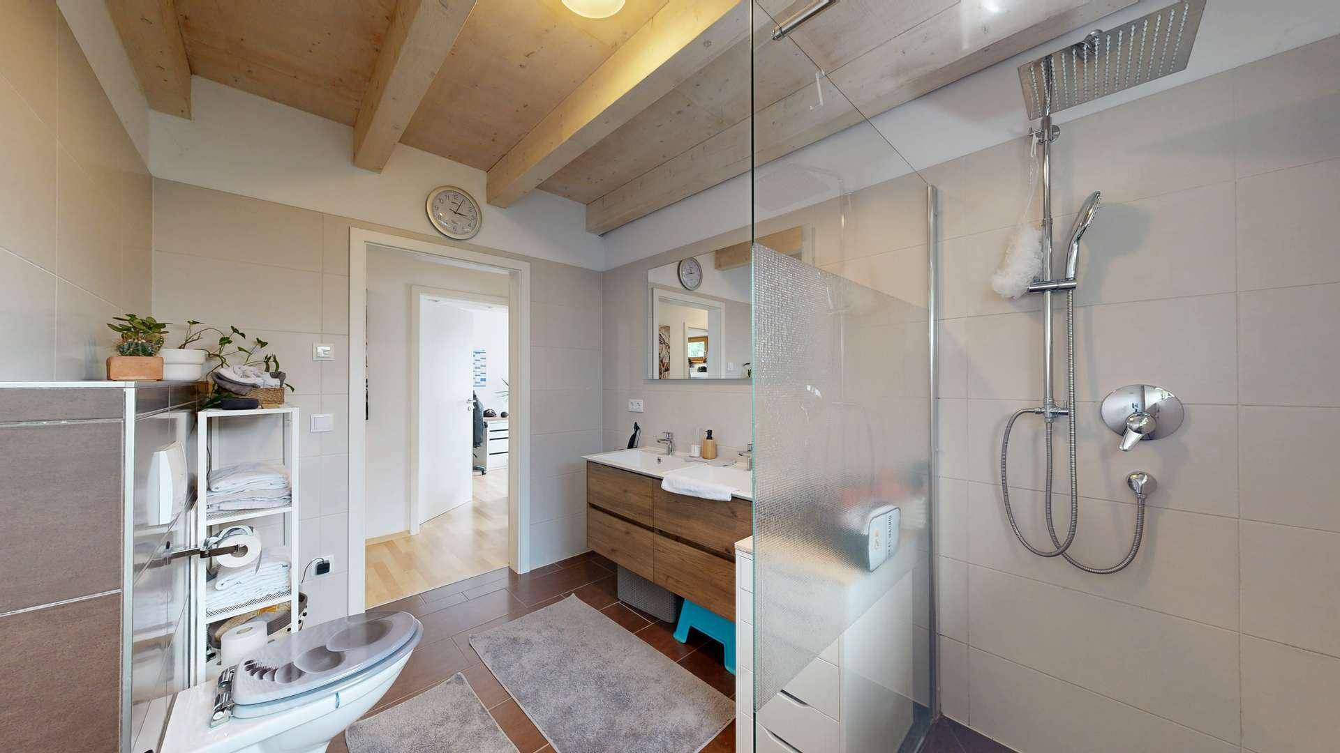 Hochwertiges Einfamilienhaus mit moderner Ausstattung in attraktiver Wohnanlage in Schardenberg - Visning 6
