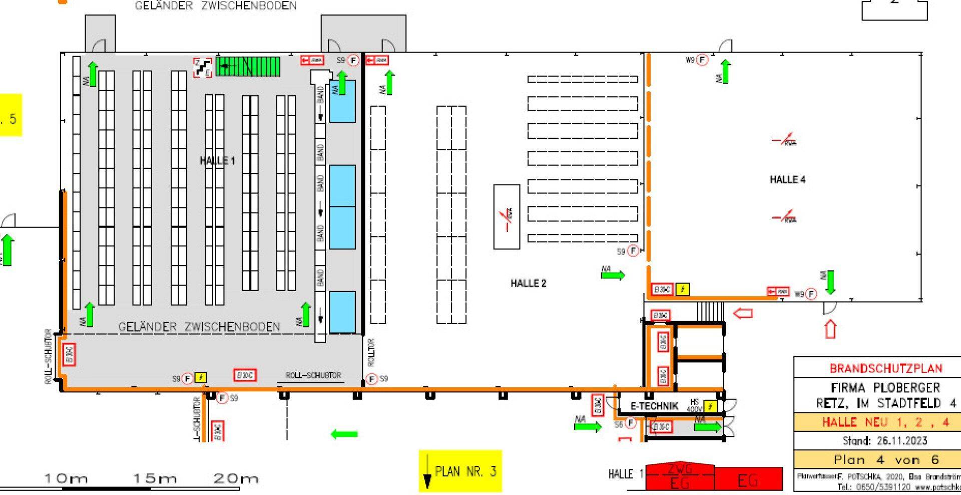 Brandschutzplan einer großen Industriehalle mit mehreren Abschnitten, Regalsystemen und gekennzeichneten Fluchtwegen.